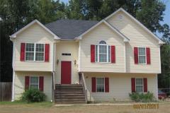 132-hampton-front-red-shutters
